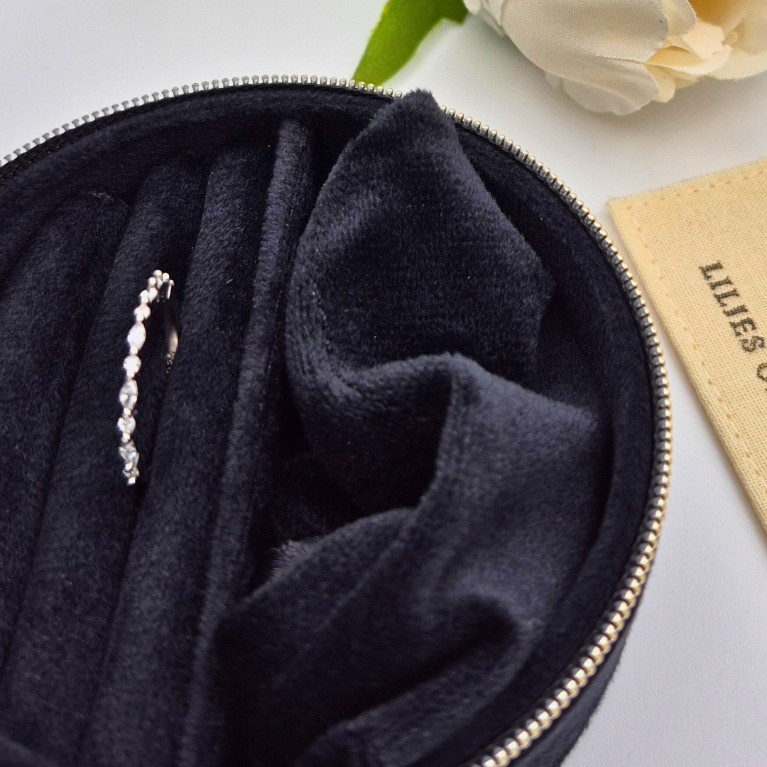 Ivy Circle Ring – Silver Stacker Eternity Ring