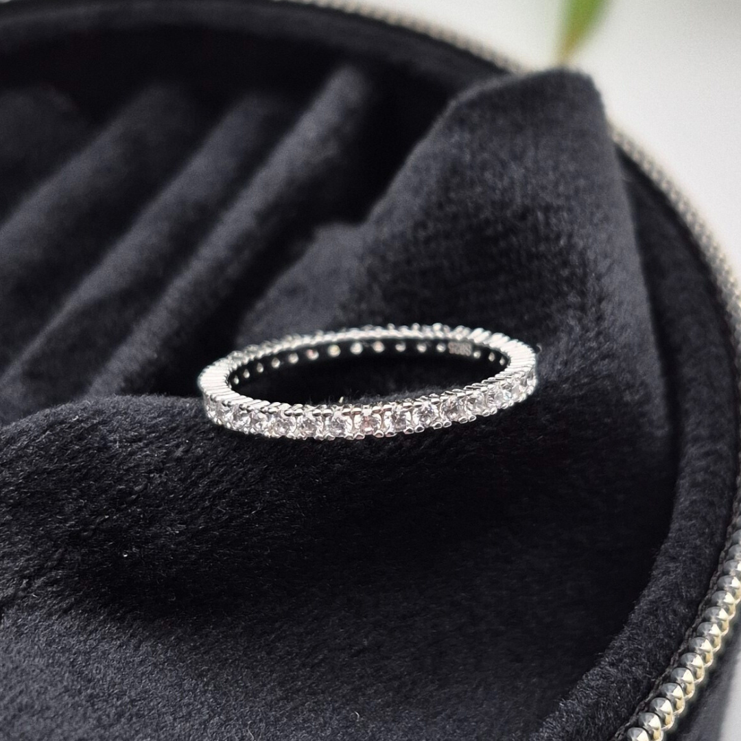 Lily Eternal Ring – Silver Full Eternity Band