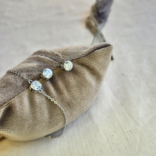 Moissanite Bracelet in 925 Silver - Moonlit Bezel Bracelet