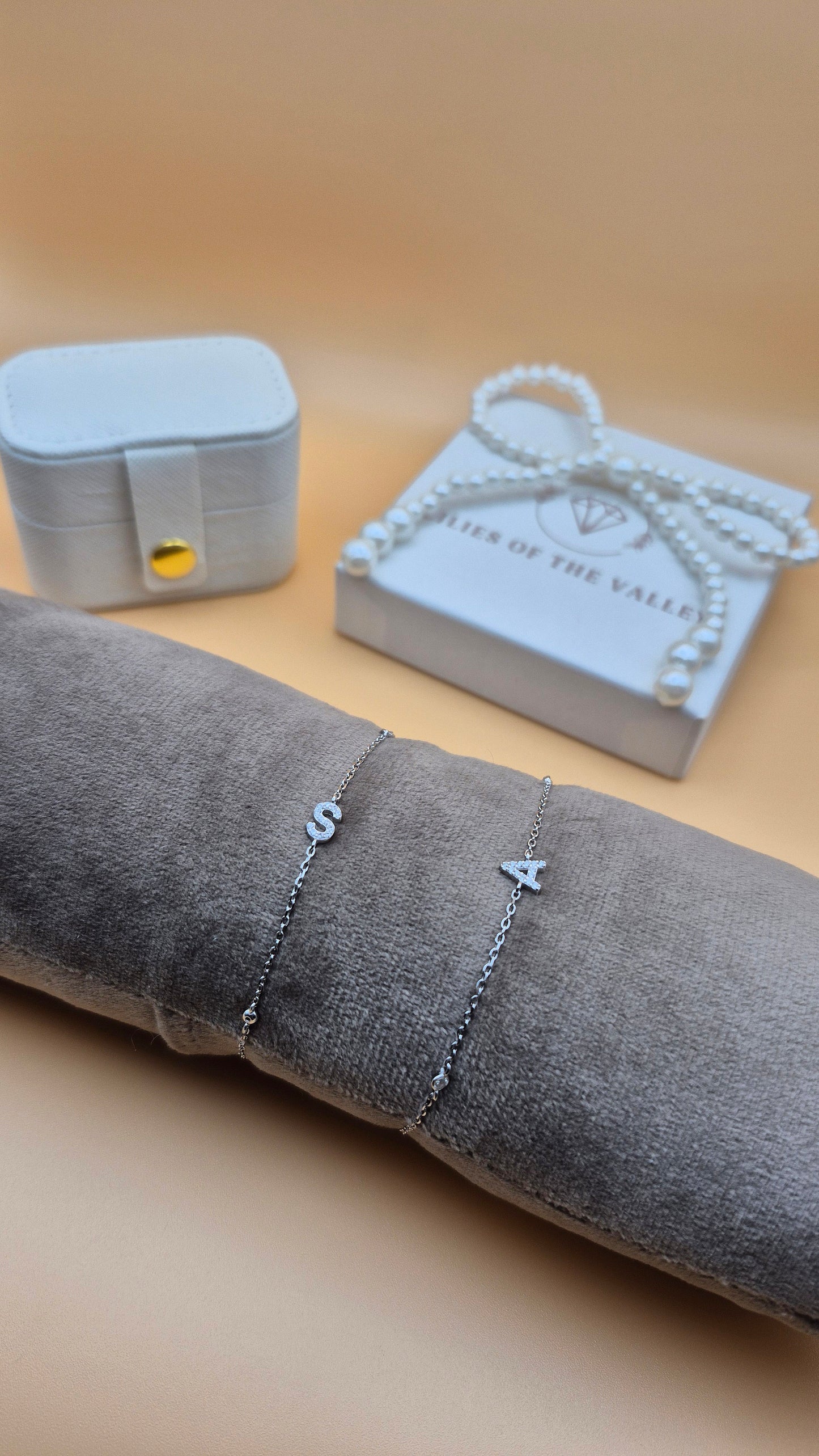 Valley Letter Bracelet – Delicate Sterling Silver Chain with Custom Initial Pendant