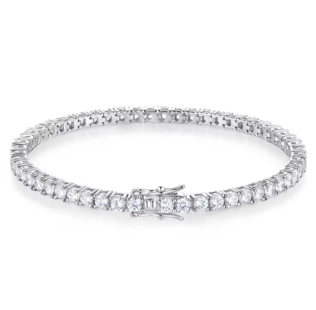 Moissanite Tennis Bracelet in 925 Sterling Silver | River